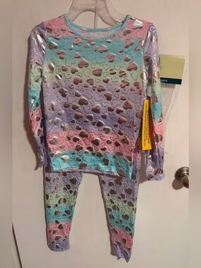 NWT Extremely Me 3-Piece Pastel Foil Hearts Pajama Set with Slippers